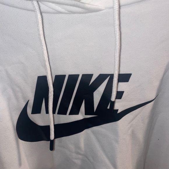 nike hoodie - Picture 2 of 4